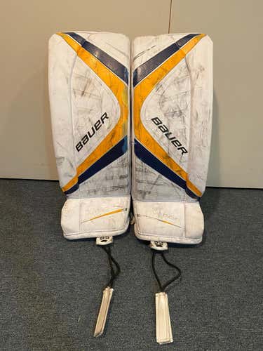 White Used Junior 24" Bauer Vapor X700 Goalie Leg Pads