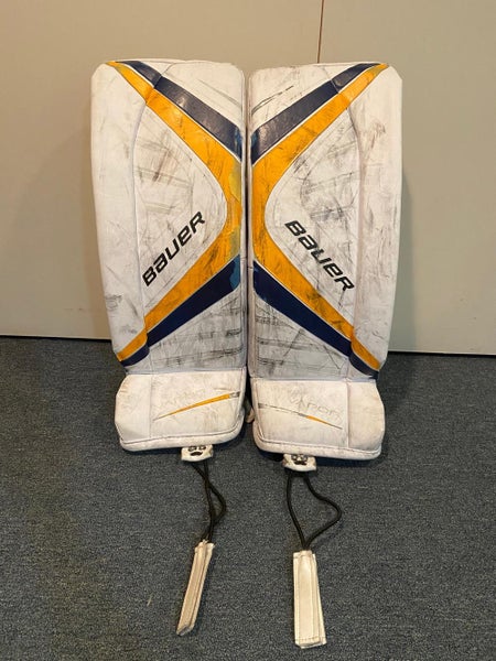 White Used Junior 24" Bauer Vapor X700 Goalie Leg Pads