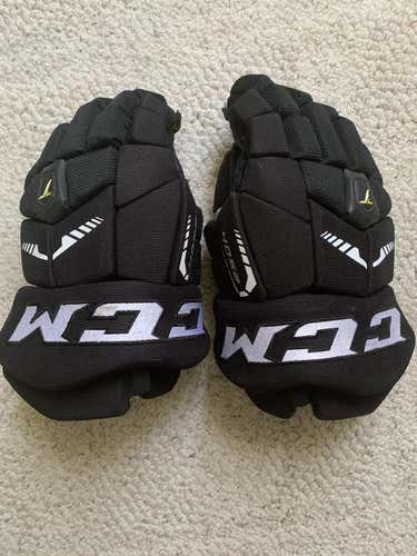 Black Used CCM 13"  Tacks 4052 Gloves