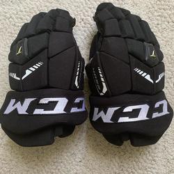 Black Used CCM 13"  Tacks 4052 Gloves