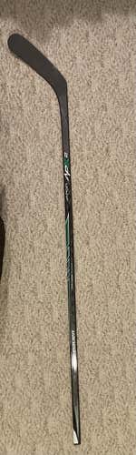 New Senior Bauer Left Hand Vapor APX2 Hockey Stick Pro Stock