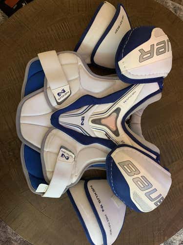 Used S/P Bauer Nexus 1N Shoulder Pads