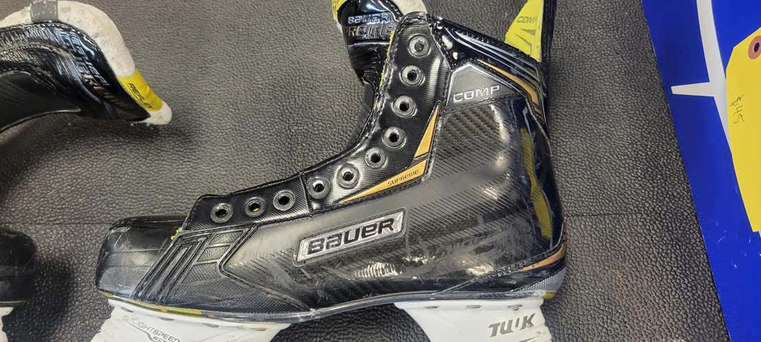 Used Senior Bauer Supreme Comp Hockey Skates Size 9.5