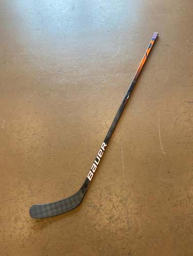 Intermediate Right Handed P92M Orange Nexus Geo Hockey Stick