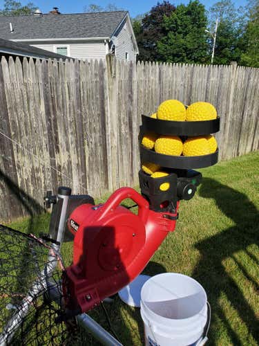 Heater Jr pitching machine