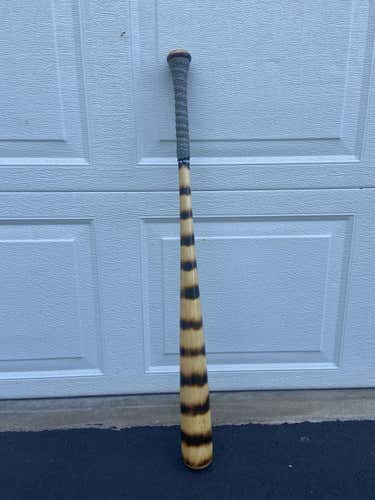 Sasquatch Wood Bat 33oz/30in