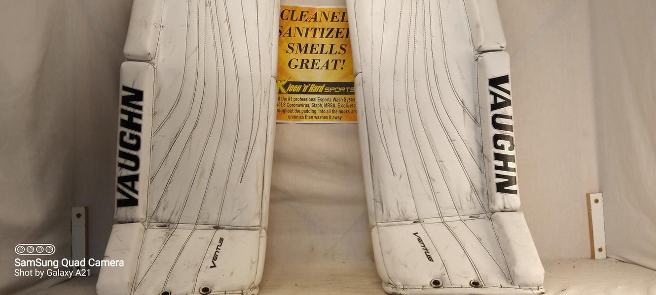 Used Vaughn Ventus SLR PRO Size 33"+2 White Ice Hockey Goalie Leg Pads