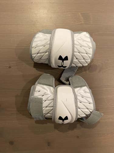 Under Armour elbow pads