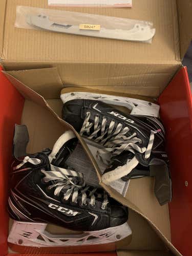 CCM RibCor 68K Player Skates size 5