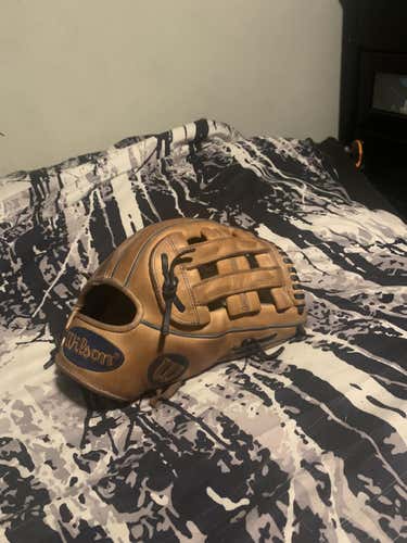 Used Right Hand Throw 12" A2K Baseball Glove