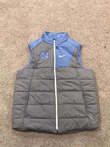 UNC Puffer Vest