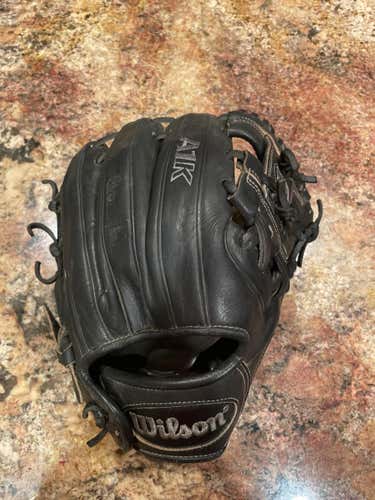 Black Kid Pitch (9YO-13YO) Infield 11.25" A1k Baseball Glove