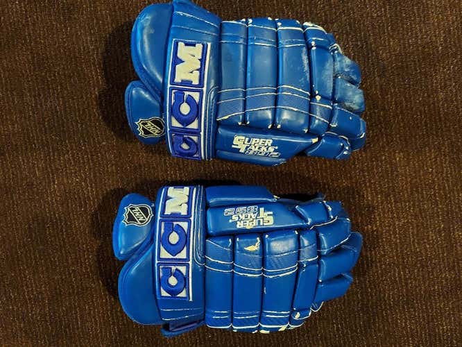 Blue Used Senior CCM Super Tacks 892 Gloves 14"