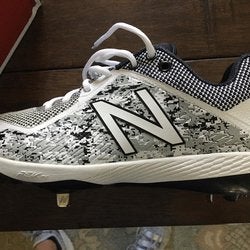 Cameo Gray Men's Metal New Balance L4040