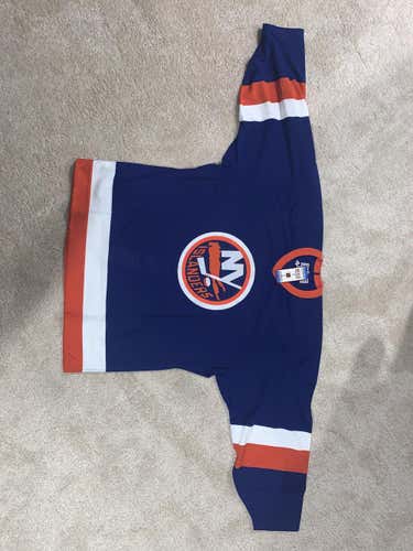New York Islanders Brand New Game Style Pro-Cut Size 48 Jersey