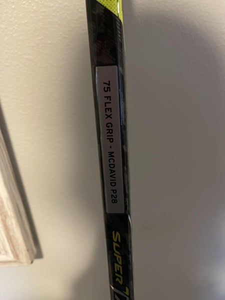 Senior Right Handed Toe Pattern Super Tacks AS3 Pro Hockey Stick