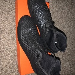 Black Men's Size 8.5 (Women's 9.5) Nike Hypervenoms Cleats