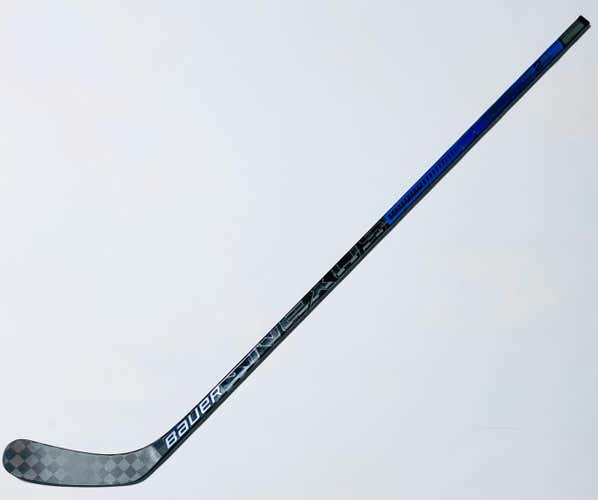 New Bauer Nexus 2N Pro Hockey Stick-RH-65 flex-P92-Stick' Em Grip-62" Against the Wall