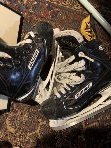Bauer Supreme s180 skates