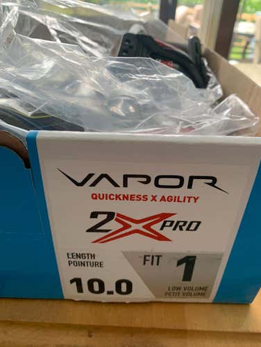 Senior Bauer Regular Width  Size 10 Vapor 2X Pro Hockey Skates