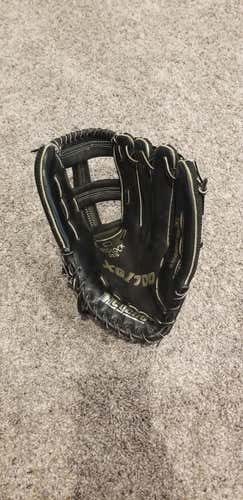 Black Used Other Right Hand Throw Outfield Baseball Glove 12.75"