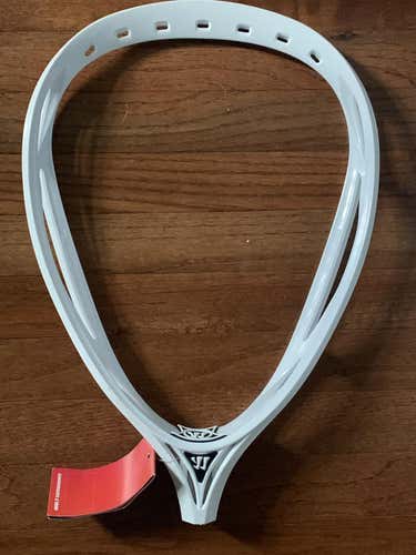 New Unstrung Nemesis 2 Goalie Head