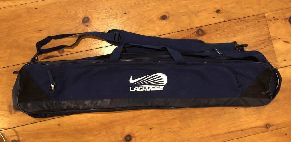 New Nike Lacrosse Bag: Space for sticks, shoes, face guard, etc.