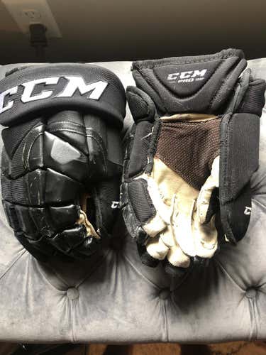 CCM HGP14 Pro Stock Gloves
