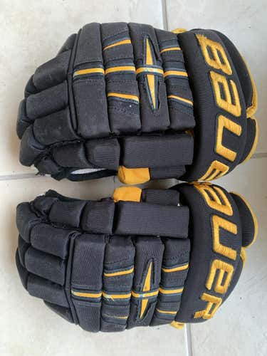 14" Bauer 4 Roll Pro Gloves