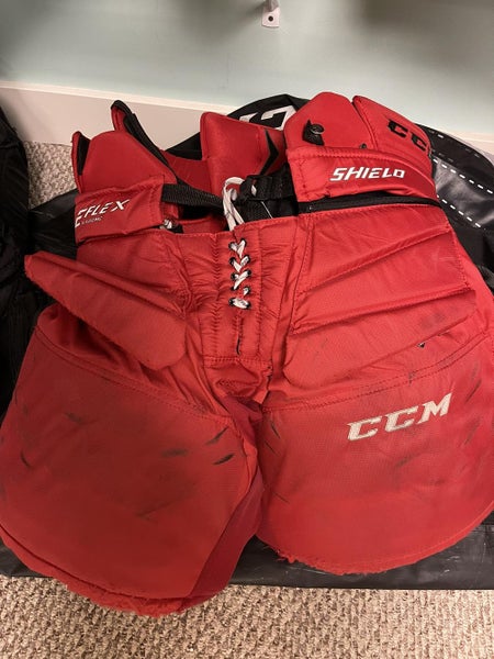 Red Used Medium CCM E-Flex Extreme Pro Goalie Pants