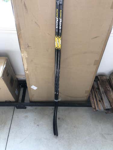 Senior Right Handed Mid Pattern Pro Stock Super Tacks AS1 Hockey Stick University Of Notre Dame