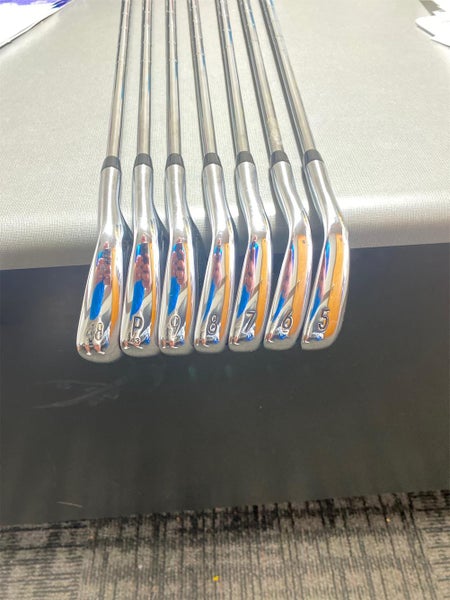 Men's Right Handed T200 Stiff Flex Steel Shaft Iron Set