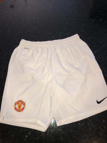 Nike Manchester United White Unisex XL Nike Shorts