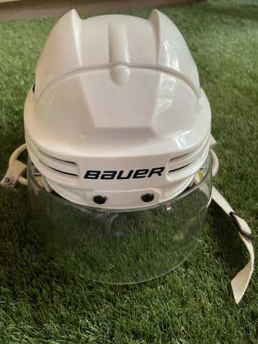 Bauer 4500 helmet M And Bauer Half Shield