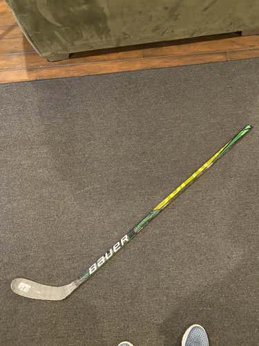 Bauer Supreme ultrasonic Hockey Stick Jr
