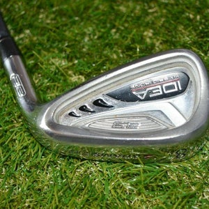 Adams 	Idea A3	8 Iron 	Right Handed 	36.5"	Graphite 	Lite 	New Grip