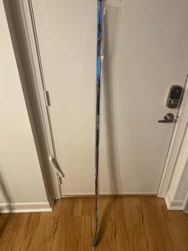 Senior Left Hand Pro Stock Nexus Geo Hockey Stick