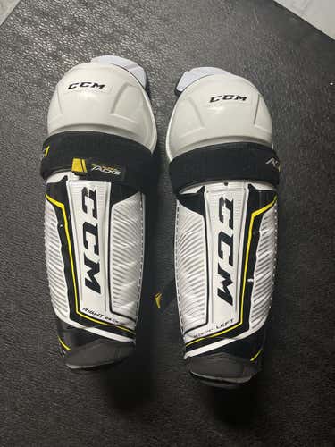 Used Senior CCM Super Tacks Shin Pads Size 14 Like New