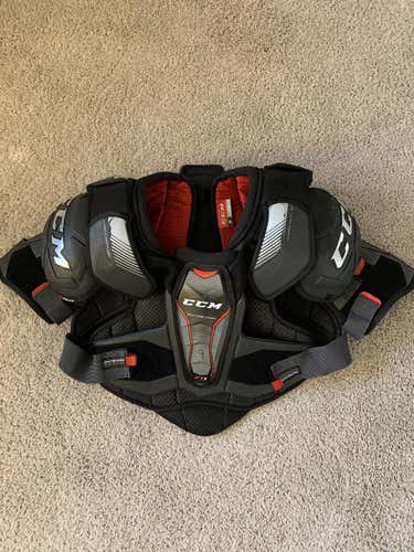 Senior Large CCM  JetSpeed FT1 Shoulder Pads