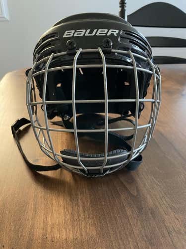 Black Used Youth Bauer True Vision I Helmet