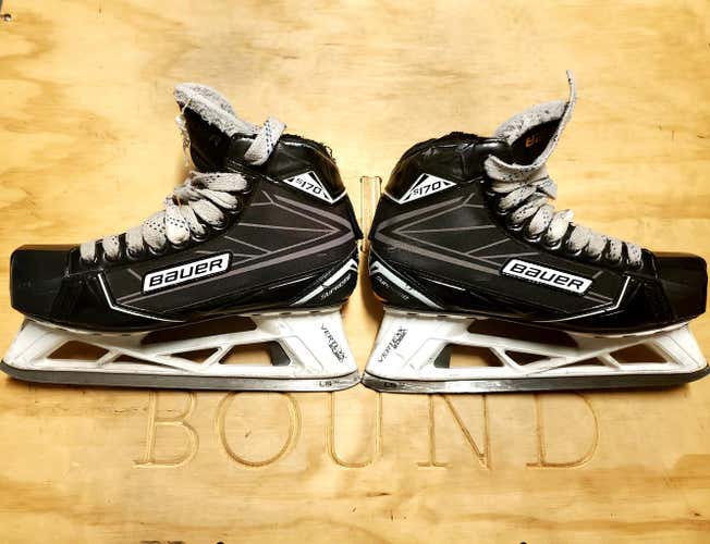 Used Junior Bauer Supreme S170 Goalie Skates Regular Width Size 6.5 (US 8 and EU R41)