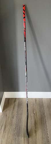 Senior Right Handed Toe Pattern Vapor FlyLite Hockey Stick