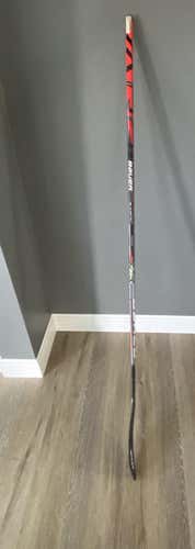 Senior Right Handed Mid Pattern Vapor FlyLite Hockey Stick
