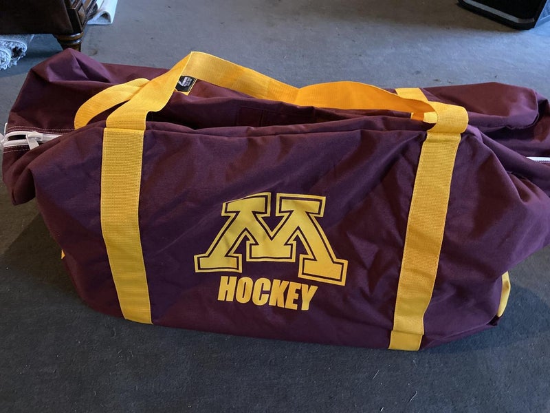 Minnesota Gopher Hockey Bag New