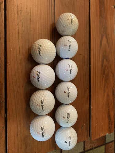 10 Pack of Titleist NXT and DT-Solo golf balls