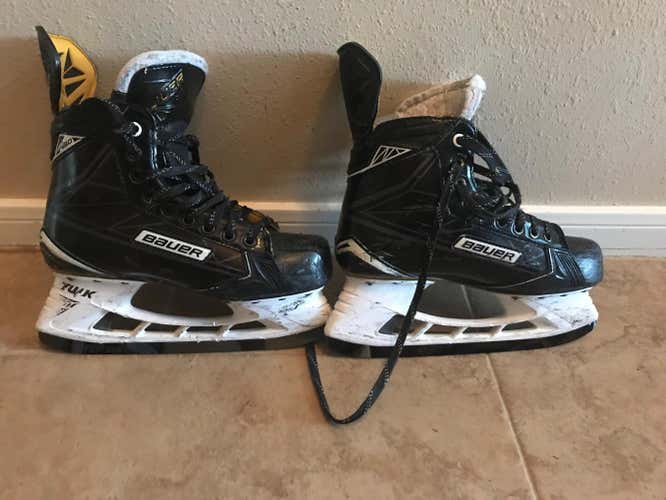 Senior Used Bauer Supreme 180 Hockey Skates Regular Width Size 7 w/ Step Blacksteel