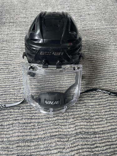 Black Used Medium Bauer Pro Stock Re-Akt 150 Helmet