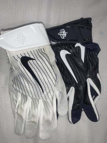 2-1 New Large Nike WHITE & Blue PINSTRIPES Batting Gloves