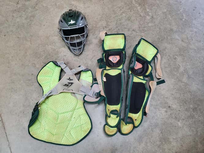 Used Adult All Star System 7 Catcher's Set