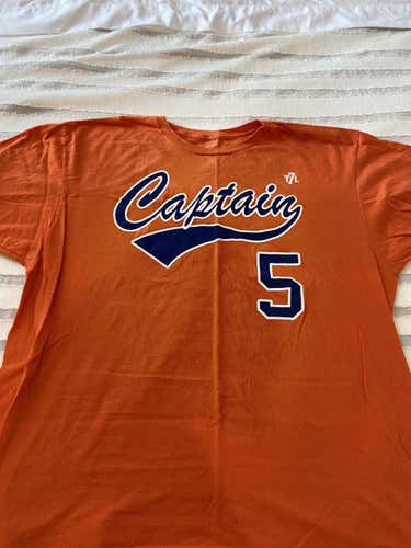 Mets THE CAPTAIN! Used XXL 7 Line shirt